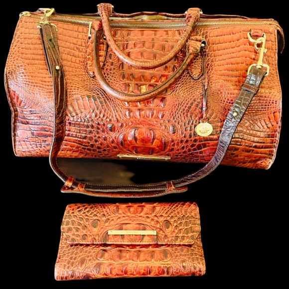 Brahmin Duxbury Weekender and Cordelia wallet set - Picture 2 of 12